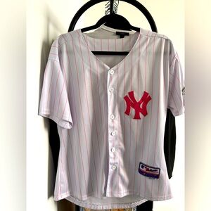 Yankees Jeter women’s jersey